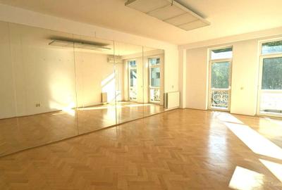 Casa cu 9 camere, P+2, pentru rezidenta sau birouri, in Dorobanti! - 1