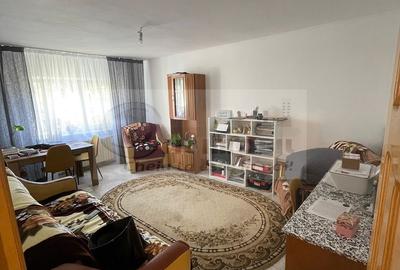 Apartament cu 2 camere în Nicolina