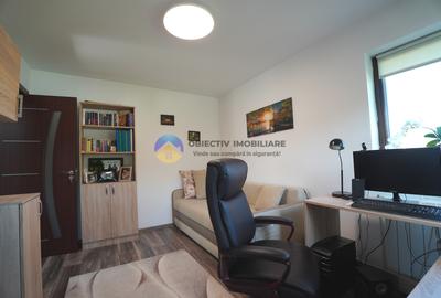 Casa si teren langa lacul Pangarati , mobilata si utilata - 9