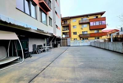 Apartament cu 5 camere si curte de 358 mp. - 25