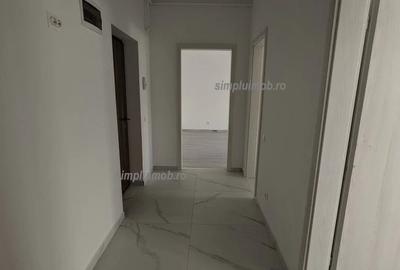 Apartament cu 2 camere decomandat în Metalurgiei