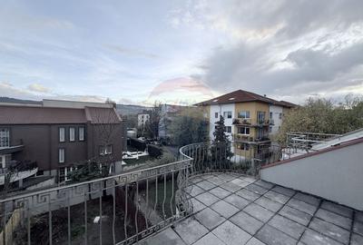 Casă / Vilă de închiriat în  Buna Ziua - 20