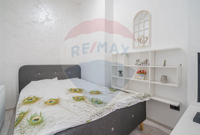 De inchiriat! 3 camere, Racadau, acces separat, x2 parcare - 15