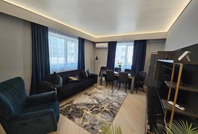 Apartament cu 3 camere semidecomandat, mobilat în Pipera