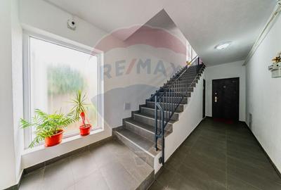 Spațiu barber shop complet echipat de închiriat – Micalaca - 11