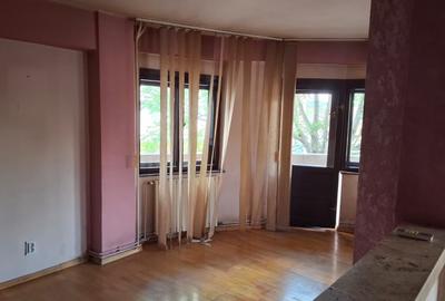 Dorobantilor | 3 camere | etaj 1 | centrala proprie | necesită renovare - 6
