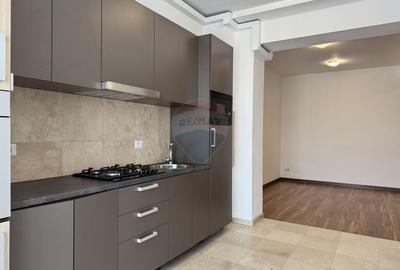 Apartament cu 2 camere semidecomandat în Herăstrău