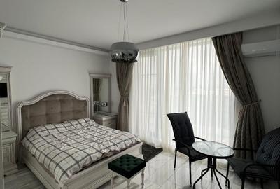 Penthouse mobilat lux , vedere frontală la mare - 7