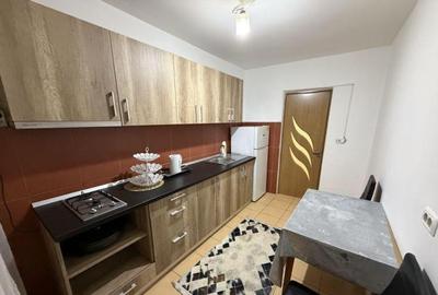 Apartament cu 2 camere decomandat, zona SPITALUL JUDETEAN - 5