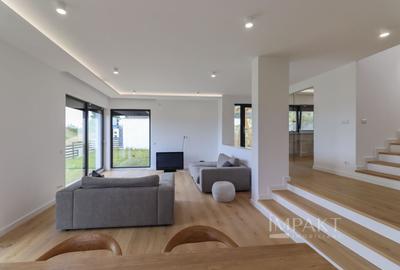 Casa individuala superba, amenajata in stil scandinav Dezmir - 4