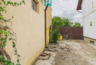 Apartament la casă cu 3 camere în Pârneava - 12