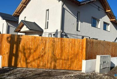 Casă cu 4 camere în Berceni