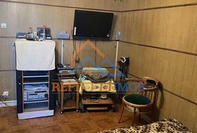 Vanzare Garsoniera Metrou Dristor 30mp - 2