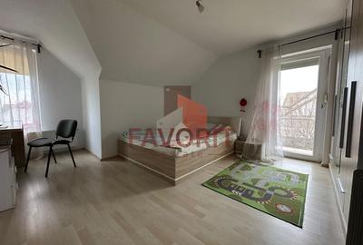 Casa individuala | Parter + Etaj + Pod | Asfalt | Comision 0 | - 5