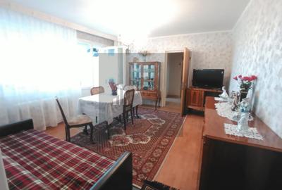 Apartament 3 camere Sector 4 - 1