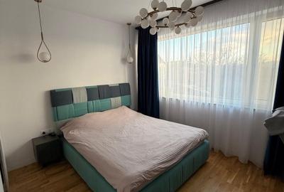 Duplex modern de închiriat | 3 dormitoare + 3 băi | Terasă panoramică 70 mp | Cl - 8