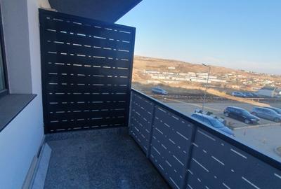 Apartament cu 3 camere, 55 mp, etaj intermediar, cu parcare, zona Petrom - 6