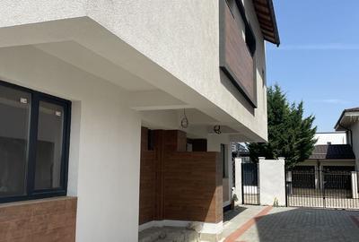 Vila Otopeni moderna, TOATE utilitatile, MANSARDA | 0% comision - 2