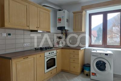 Casa 58 mp cu gradina 300 mp pet friendly central Cisnadioara - 14