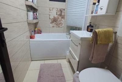 Casa la cheie 3 camere decomandate, zona Medeea - 8