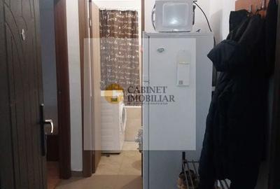 1 camera | 1984 | langa parc si Metrou Crangasi - 3