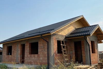 Casă individuală cu 3 camere în Clinceni