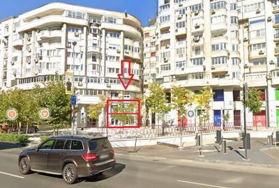 Spatiu comercial, stradal , de inchiriat in Bdul Decebal - 17