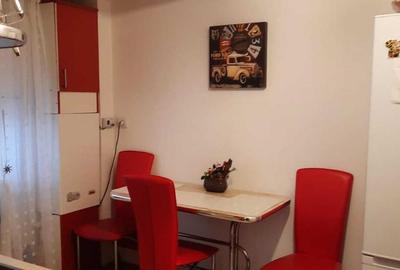 Apartament cu 2 camere semidecomandat, mobilat în Burdujeni