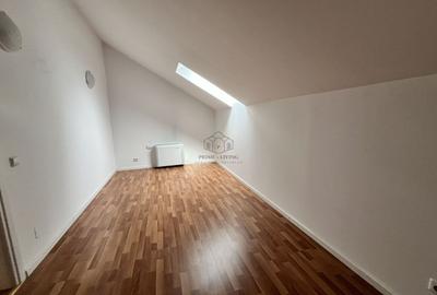 VILA CU 5 CAMERE LA INCHIRIERE PE MALUL LACULUI STRAULESTI - 16