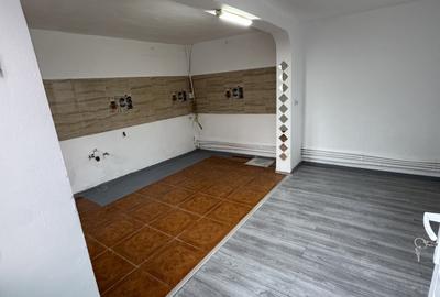 Casa 4 camere, str. Amzei - 10