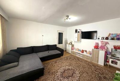 Apartament cu 2 camere semidecomandat, mobilat în Cetate
