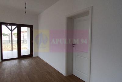Săbăreni, casă nouă tip parter, cu pod mansardabil - 9