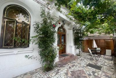 Tomis II , casa IDEAL BIROURI, 3 camere, curte proprie 100 mp. - 1