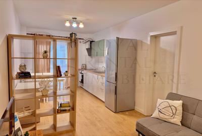 Apartament cu 2 camere semidecomandat, mobilat în Bulgaria