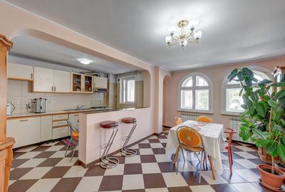 Vila de vanzare, Brancoveanu, Parc Tineretului, cu teren mare COMISION 0% - 5