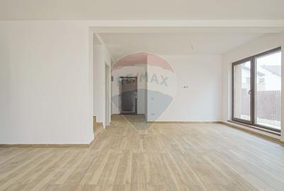 Casă Tip Duplex,  Săcele - 13