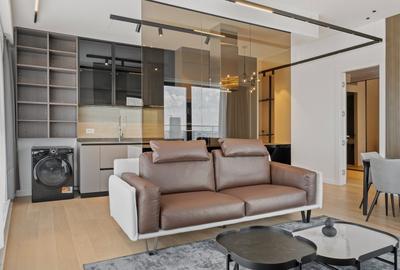 Apartament cu 4 camere decomandat, mobilat în Floreasca