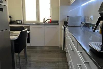 Vanzare apartament 3 camere renovat modern zona Calvaria Manastur, Cluj-Napoca - 2