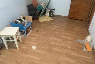 Apartament 2 camere , zona centrala b- dul Brailei , et 1 3 , decomandat , 50 mp - 8
