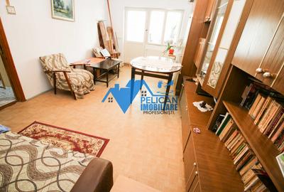 Str. Babadag, 2 camere, decomandat, centrala proprie - 1