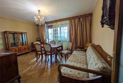 Apartament cu 3 camere decomandat în Centrul Civic