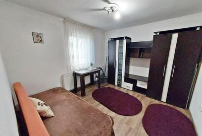 Garsonieră semidecomandată, mobilată în Gruia