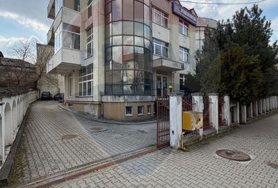 Cladire Birouri Stefan Cel Mare zona Ramada - 1