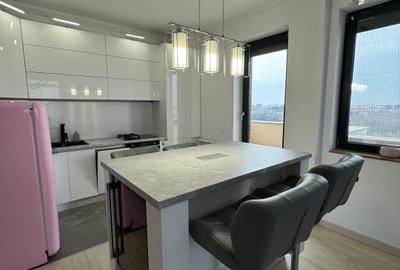 Apartament cu 3 camere, mobilat în Băneasa