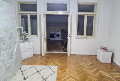 Casa zona centrala Adjud - renovata si mobilata - 9