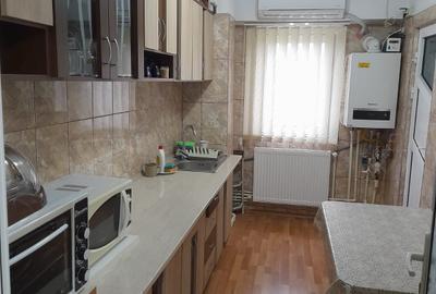 Apartament 2 camere renovat bloc cu lift si loc de parcare - 5