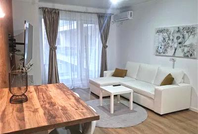 Apartament cu 2 camere semidecomandat, mobilat în Parcul Carol