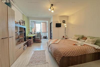 Garsonieră nedecomandată în Brașovul Vechi