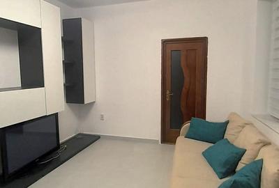 Duplex cu 2 camere în P-ța Unirii