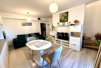 Vânzare, apartament 3 camere, zona Pacii - 1